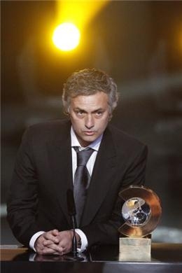 Mourinyo dünyanın ən yaxşı məşqçisi mükafatından imtina edir